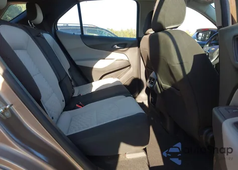 2018 Chevrolet Equinox Ls z USA, uszkodzony, nr VIN 2GNAXREV6J6191996